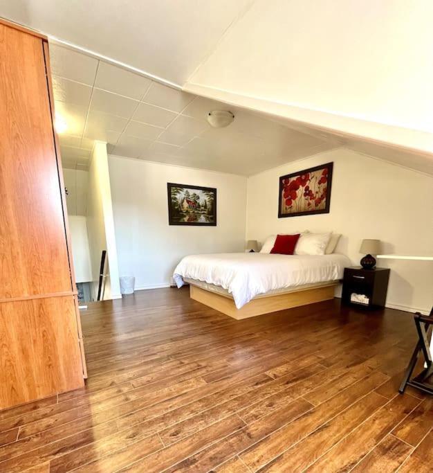 Les Appartements Du Vieil Edifice Metabetchouan Exterior foto