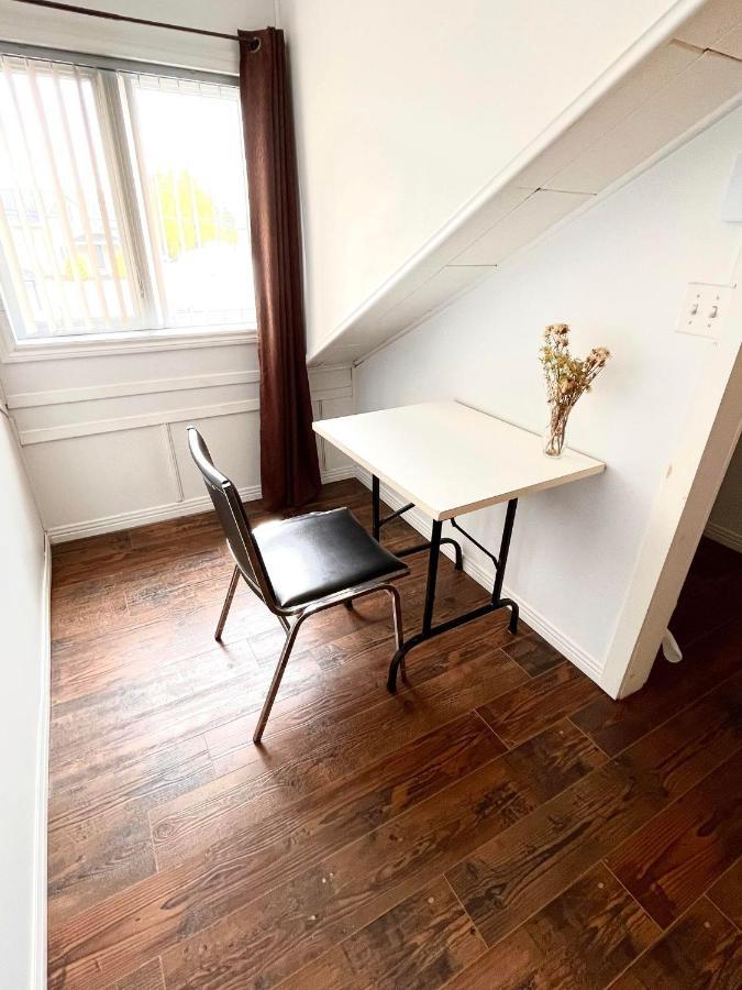 Les Appartements Du Vieil Edifice Metabetchouan Exterior foto